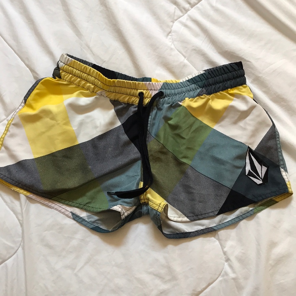 Volcom women’s Boardshorts